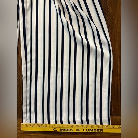 Zara White and Blue Striped Wide Leg Cropped Pants Flowy Elastic Waist M pockets - Picture 11 of 12
